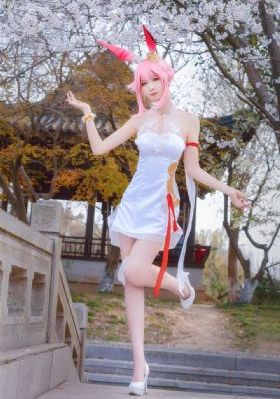 被触手怪入侵身体调教剧情介绍_短视频完整无删减版
